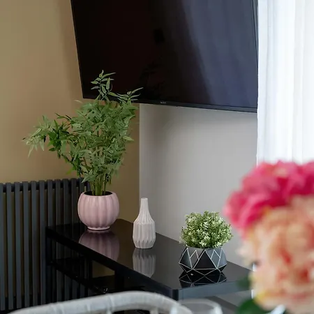 Przestronny Z Ogrodem By Renters ורוצלב