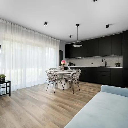 Διαμέρισμα Przestronny Z Ogrodem By Renters